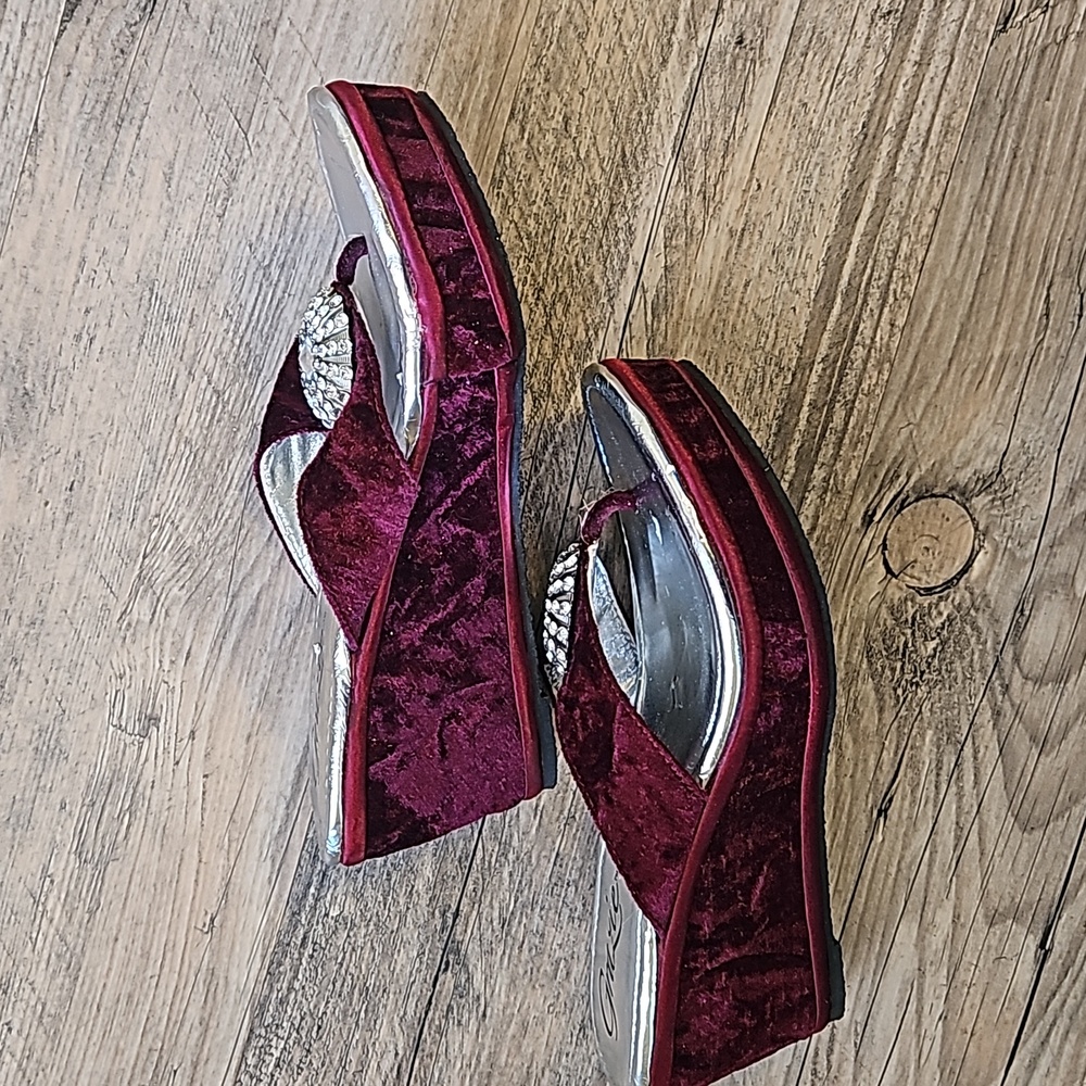 Grazie Burgundy Velvet Jeweled Thong Mules